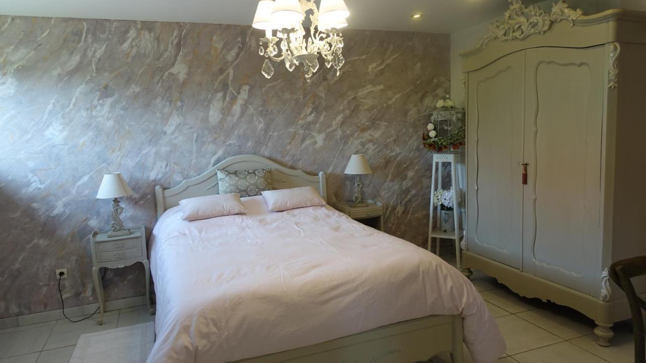 Le Jardin Des Secrets Bed & Breakfast La Voivre  Eksteriør bilde